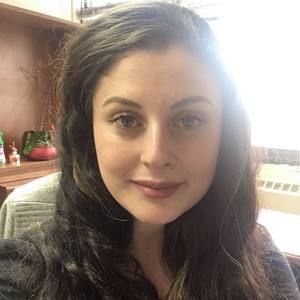 Meet your Posher, Evelyn